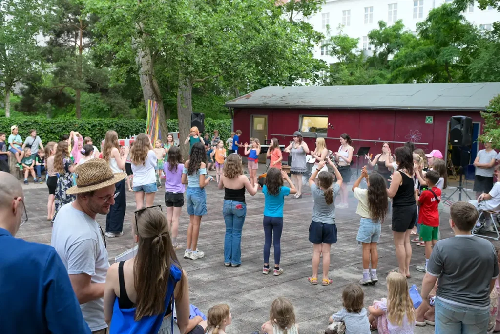 ahs-sommerfest26-06