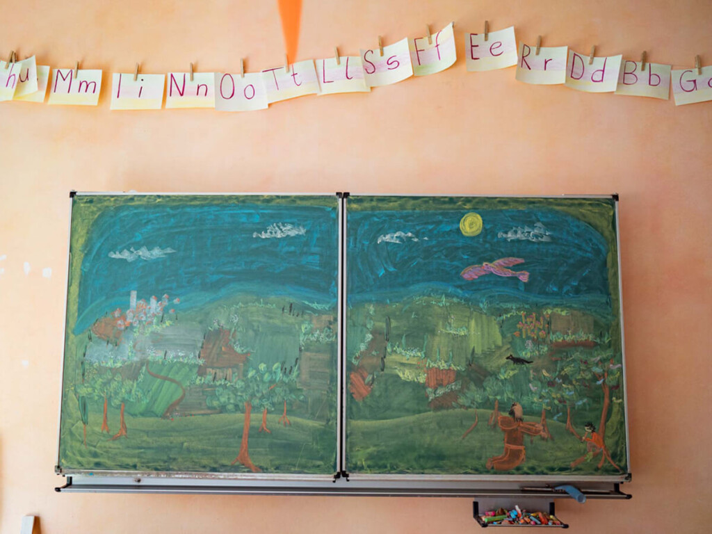 annie-heuser-eindruecke-klassenzimmer-tafelbild