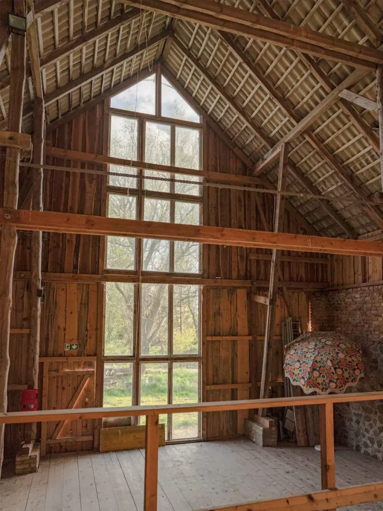 annie-heuser-scheune-05